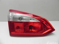 Ford BM51-13A603-BC, E4 15065, E4 15066 / BM5113A603BC, E415065, E415066 FOCUS III Box 2014 Feu arrière