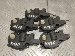 Porsche 52424892, 22032011 CAYENNE (92A) 2016 Moteur de réglage pour volet de régulation