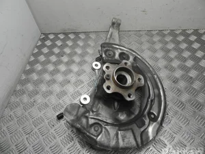 BMW 688438601 5 (G30) 2017 Logement de roulement de roue Right Front