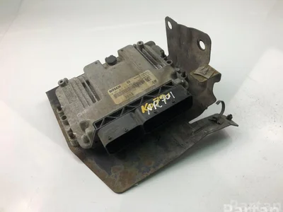 Opel 55556262; 0281011913 / 55556262, 0281011913 ZAFIRA B (A05) 2007 Unité de contrôle moteur - Image 1