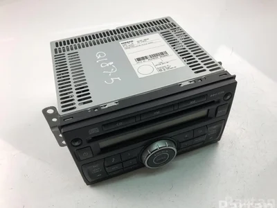 Nissan 28185VM00B NP300 PICKUP (D22) 2014 Radio / lecteur CD - Image 1