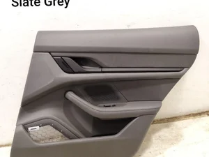 Porsche 9J1.864.604 / 9J1864604 Taycan 4S 2022 Panneau de garniture de porte