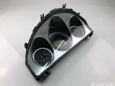 Mercedes-Benz A2045409048 C-CLASS (W204) 2009 Tableau de bord - Image 1