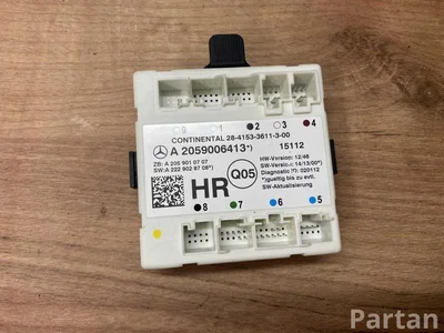 Mercedes-Benz A2059006413 C-CLASS T-Model (S205) 2015 Valdymo blokas durų dešinysis galinis - Paveiksliukas 1