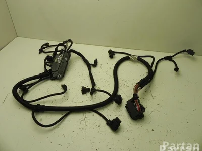 BMW 7585027 1 (F20) 2015 Fils du compartiment moteur - Image 1