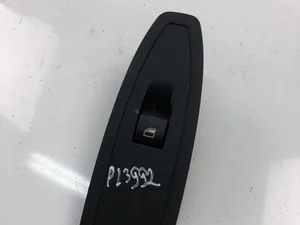 BMW 920810702 1 (F20) 2014 Langų pakėlimo mygtukas