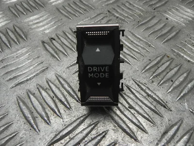 Peugeot 9815635477 2008 II (P24) 2020 Commutateur/ Bouton - Image 1