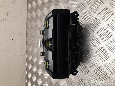 Tesla 1733423-10-C, 4100835 / 173342310C, 4100835 MODEL 3 2024 Air vent Rear - Image 1