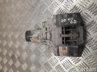 Tesla 1021250-00-G / 102125000G MODEL X 2016 Zacisk hamulca z tyłu po prawej