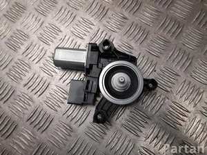 BMW 5 A18 F14 / 5A18F14 2 U06 Active Tourer 2022 Window lifter motor Right Rear