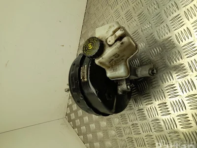 Mercedes-Benz A2074300230 E-CLASS Coupe (C207) 2011 Maître-cylindre de frein - Image 1