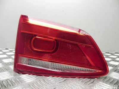 Volkswagen 3AF 945 093 M / 3AF945093M PASSAT Variant (365) 2012 Feu arrière - Image 1