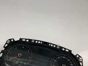 Volkswagen 5G0920861A GOLF VII (5G1, BQ1, BE1, BE2) 2017 Prietaisų skydelis (spidometras) mph km/h