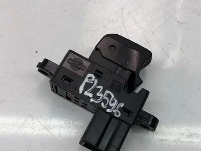 Nissan 25411EA00A PATHFINDER III (R51) 2008 Bouton de lève-vitre - Image 1