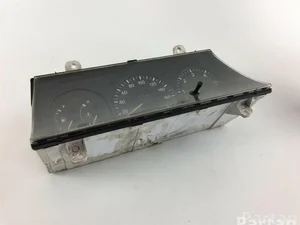 Toyota 83800-26080 / 8380026080 HIACE IV Bus (_H1_, _H2_) 1995 Tablero de instrumentos