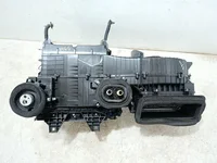 Land Rover N8B2-19B555-DA, L8B219E624AA / N8B219B555DA, L8B219E624AA Defender Station Wagon (L663) 2022 Gebläseschale