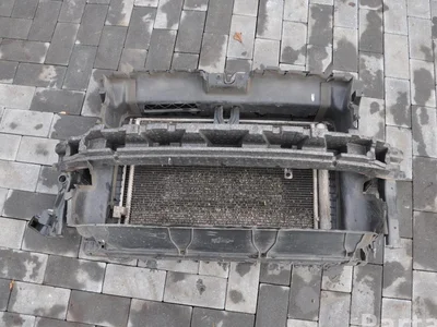 Škoda 57A805588F ; 5Q0121251GQ ; 5Q0959455BE ; 5Q0121205BD / 57A805588F, 5Q0121251GQ, 5Q0959455BE, 5Q0121205BD KAROQ (NU7) 2019 Panneau avant (TV) - Image 1