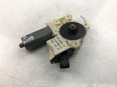 Opel 0130822011 VECTRA C 2005 Moteur de lève-vitre - Image 1