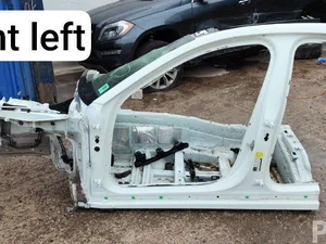 Porsche PANAMERA (971) 2018 Body quarter Left Front