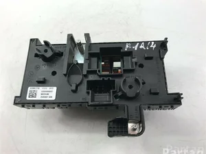 Mercedes-Benz A2059068501 C-CLASS (W205) 2013 Aparato de mando