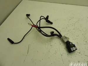 BMW 7811162 3 (F30, F80) 2013 Fils du compartiment moteur