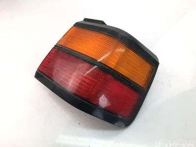 Volkswagen 357945258 PASSAT (3B2) 2001 Feu arrière - Image 1