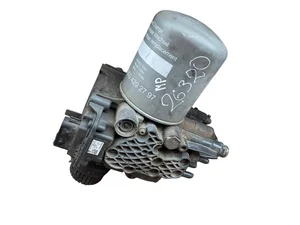 Gebrauchtes Original Mercedes-Benz Trucks A0014462064, K102144, A0004292797 ACTROS MP4 / MP5 2017 Lufttrockner