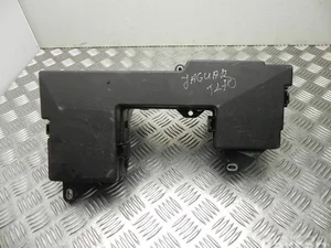 Jaguar 8X2T-14A003-AB / 8X2T14A003AB XF SPORTBRAKE (X250) 2014 Boîte à fusibles