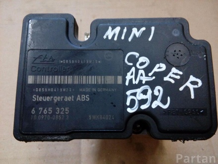 MINI 6 765 325, 6 765 232 / 6765325, 6765232 MINI Convertible (R52) 2005 Control unit ABS Hydraulic 