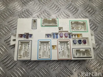 Opel 9865426280 Grandland 2025 Skrzynka bezpieczników - Zdjęcie 1