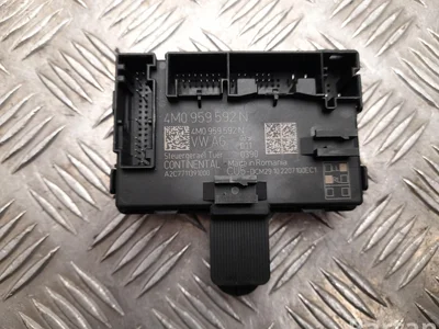 Audi 4M0 959 592 N / 4M0959592N Q8 e-tron 2023 Unité de commande pour porte Right Rear Left Rear Left Front Right Front - Image 1