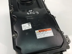 Toyota G92A0-42060 / G92A042060 RAV 4 V 2020 Inverter w/converter