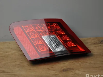 Mercedes-Benz A2128200864 E-CLASS (W212) 2011 Feu arrière - Image 1