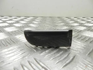 Mazda GJ6A55442 6 Saloon (GG) 2003 Garniture de panneau latéral