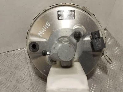 Aston Martin JY53-2B195-AA, JY532B195AA, 0261232001, A0009058500 / JY532B195AA, JY532B195AA, 0261232001, A0009058500 DB11 (AM5) 2019 Maître-cylindre de frein - Image 1