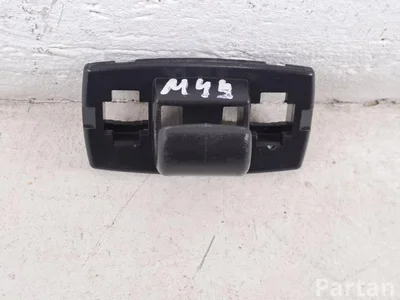 Mercedes-Benz A1668100012 C-CLASS (W205) 2015 Autres pièces intérieures - Image 1