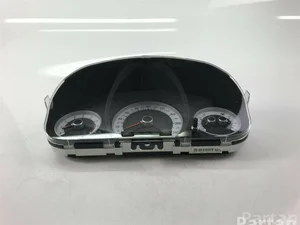 Kia 94003-1H050 / 940031H050 CEE'D Hatchback (ED) 2010 Tableau de bord