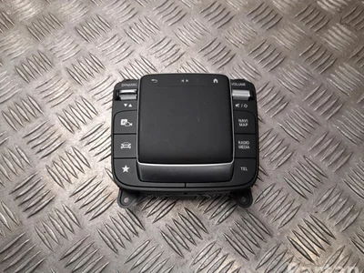 Mercedes-Benz A 247 900 39 03 / A2479003903 B-Class (W247) 2022 Commutateur multiple - Image 1