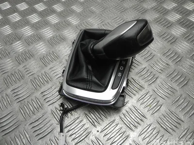 Ford E7R9K GALAXY 2015 Couvercle de levier de vitesses - Image 1