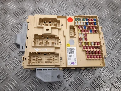 Hyundai 91960-HF110 / 91960HF110 Kona II 2024 Boîte à fusibles - Image 1