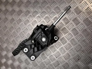 Ford BK2R-7C453-MKG / BK2R7C453MKG TRANSIT CUSTOM Bus 2016 Levier de vitesse