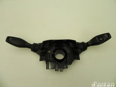 Ford 8A6T-13N064-BG, 8A6T-13335-BC, 8A6T-17A553-AC / 8A6T13N064BG, 8A6T13335BC, 8A6T17A553AC FIESTA VI 2013 Multi-switch colonne de direction - Image 1