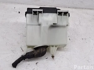 Mercedes-Benz A2059981301 C-CLASS (W205) 2015 Saugiklių dėžė