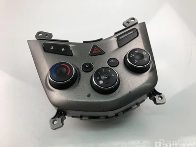 Chevrolet 95465996 AVEO Hatchback (T300) 2012 Contrôle automatique de la climatisation - Image 1