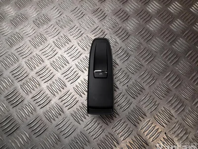 Subaru 83071FL250 Crosstrek/XV II 2022 Bouton de lève-vitre - Image 1