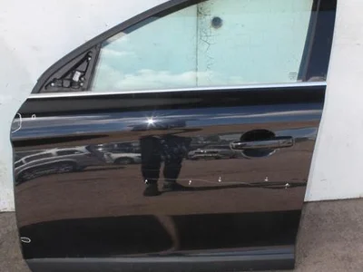 Volvo 31297127 XC60 2011 Door Left Front - Image 1