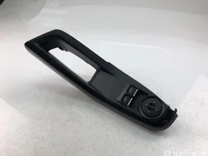 Ford F1ET14A132EA FIESTA VI 2011 Выключатель электростекло подъемника