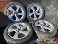 Audi 8MA601025G Q5 GUB 2025 Aliuminio ratlankiai komplektas 5x112  R20 EJ 8.0 ET39