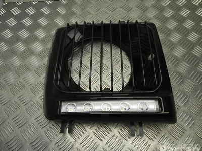 Mercedes-Benz A 463 884 02 74 / A4638840274 G-CLASS (W463) 2013 Grillades - Image 1