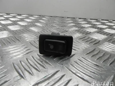 Mazda 191481 6 Station Wagon (GY) 2007 Interrupteur de chauffage de siège - Image 1